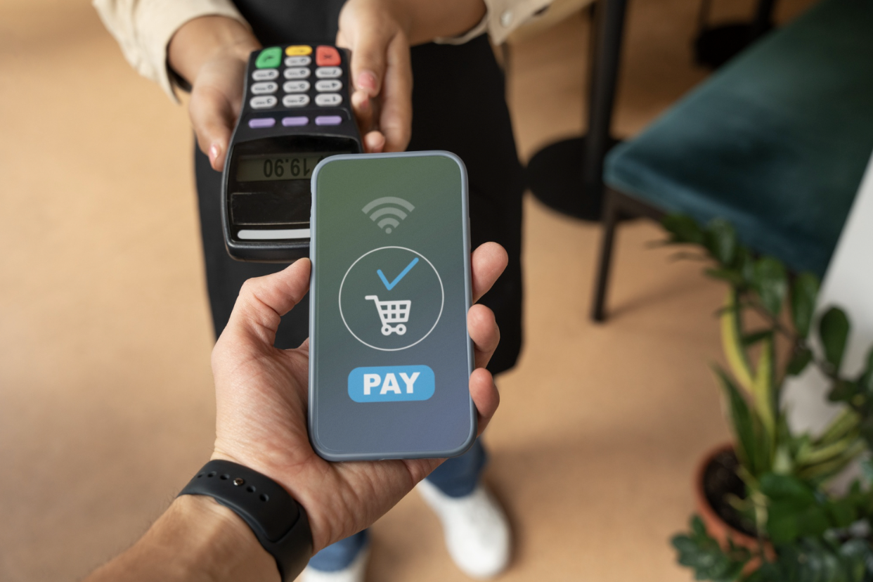 The Impact of Digital Payments in the E-commerce Revolution in the UAE