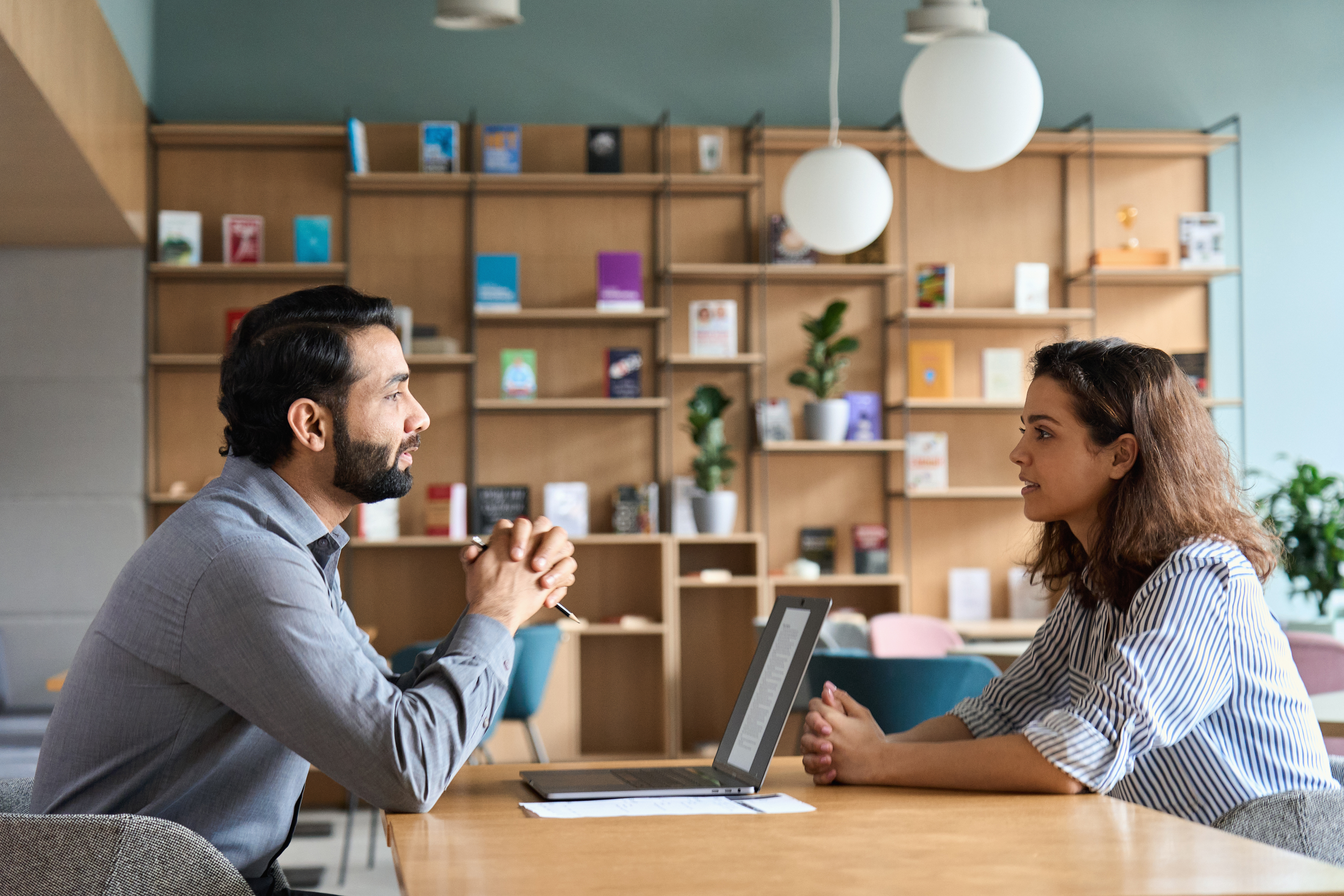 a banking expert talking to a customer 