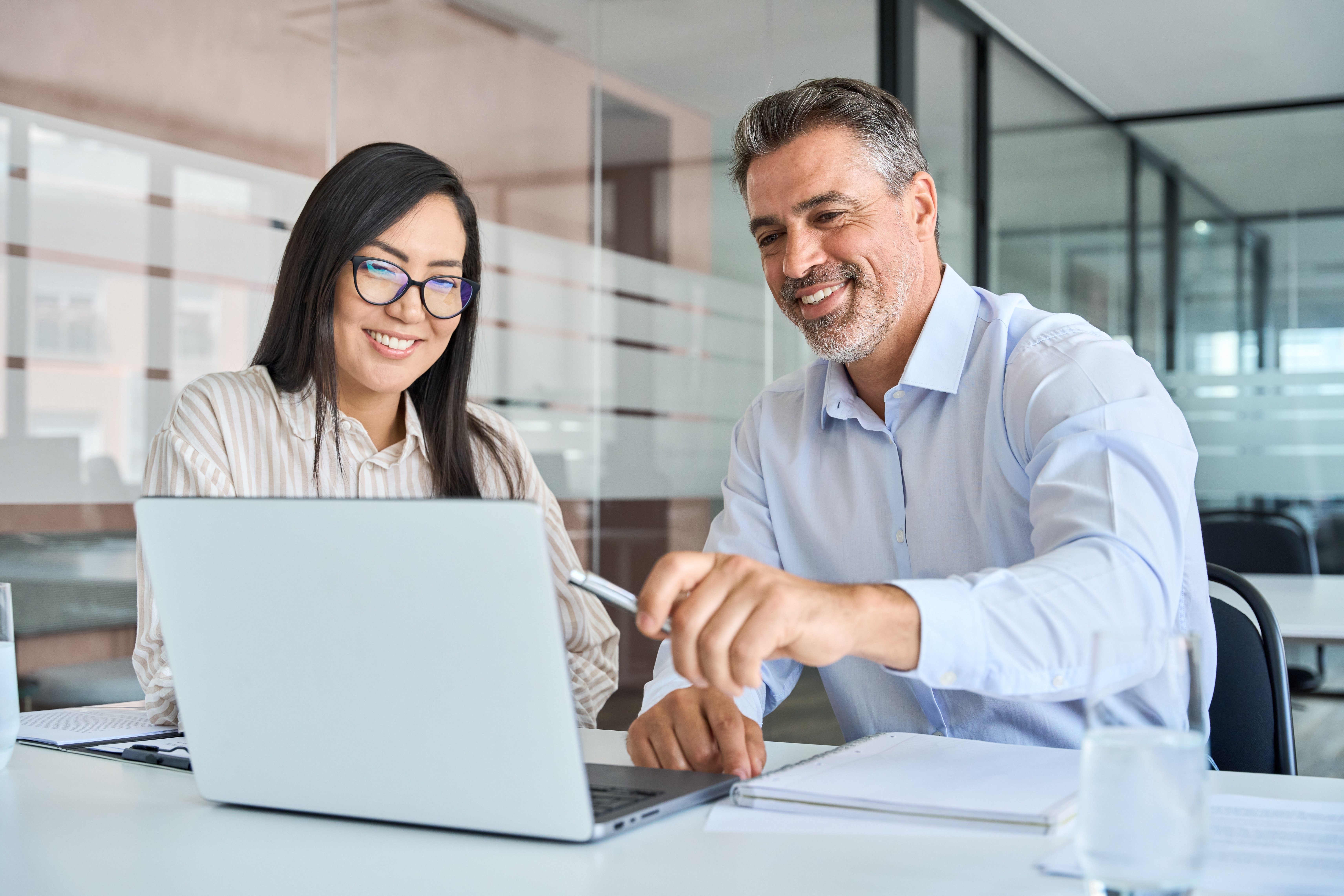 two people discussing finance matters